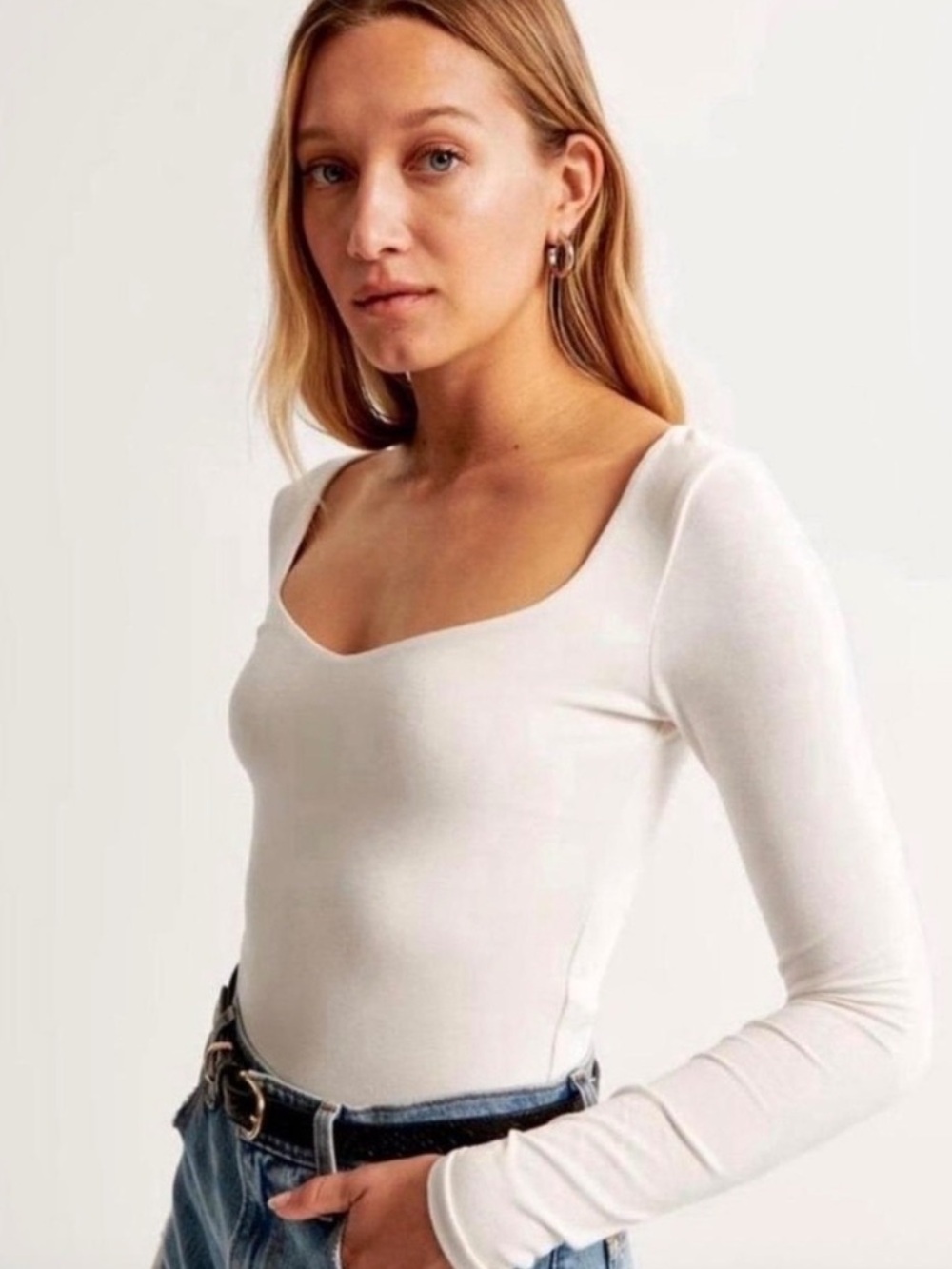 Abercrombie & Fitch Long Sleeve Sweetheart Bodysuit